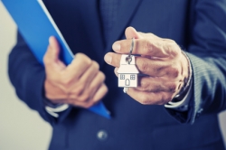 Agent immobilier et commission en cas de refus de signature de la vente